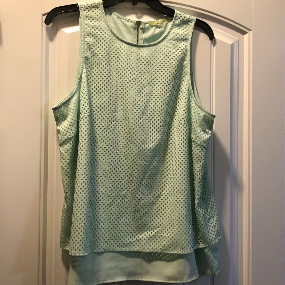 GIANNI BINI ~ Sleeveless Green Blouse